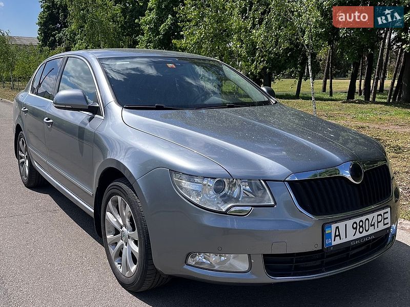 Skoda Superb 2011