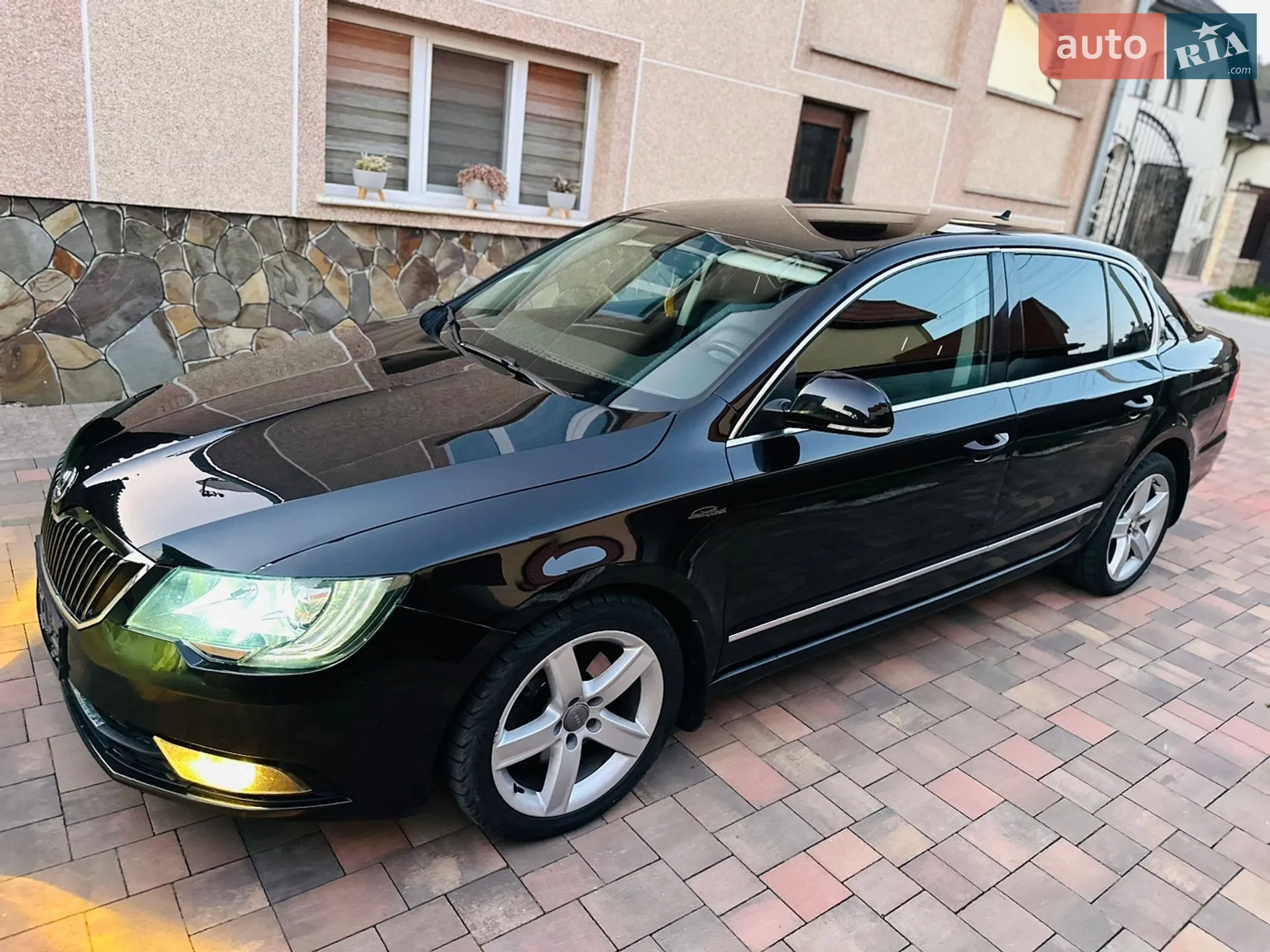 2015 Skoda Superb - мініатюра 3