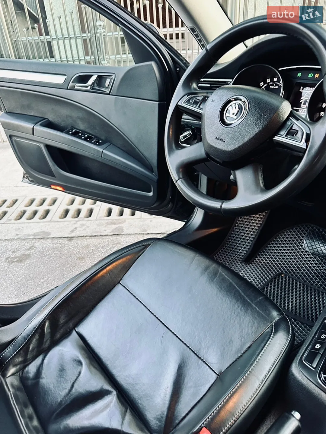 2015 Skoda Superb - мініатюра 10