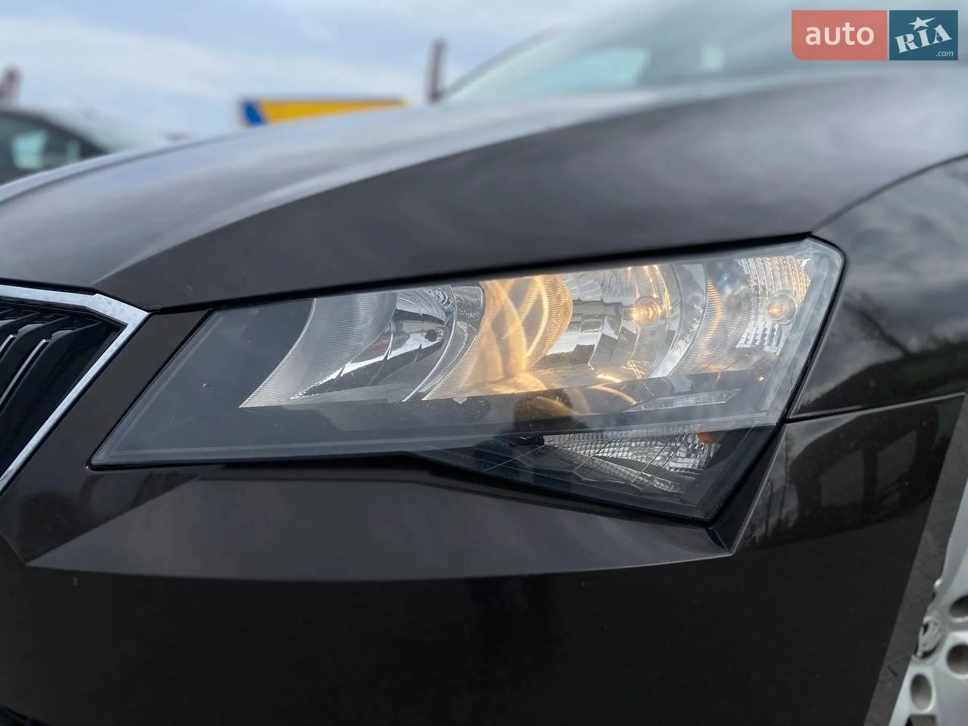 2019 Skoda Superb - мініатюра 3
