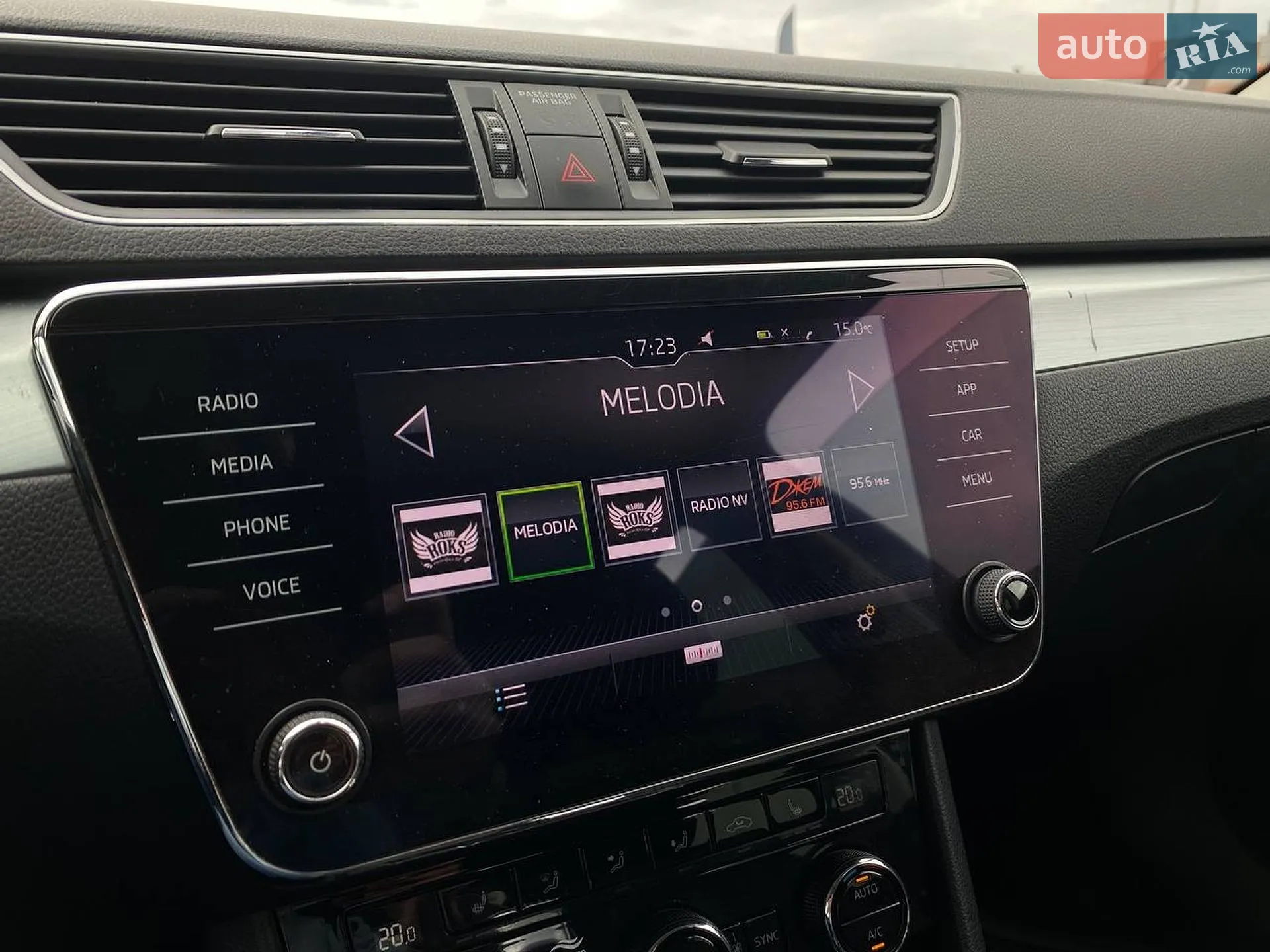 2019 Skoda Superb - мініатюра 37