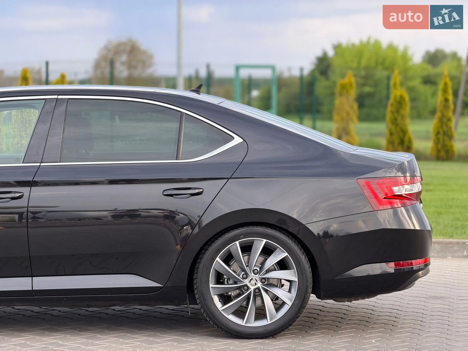 2017 Skoda Superb - мініатюра 50
