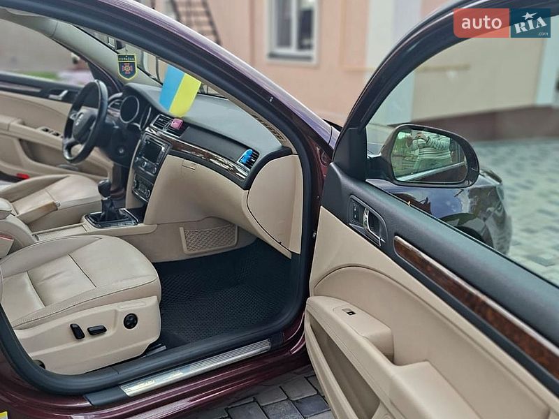 Универсал Skoda Superb 2014 в Виннице