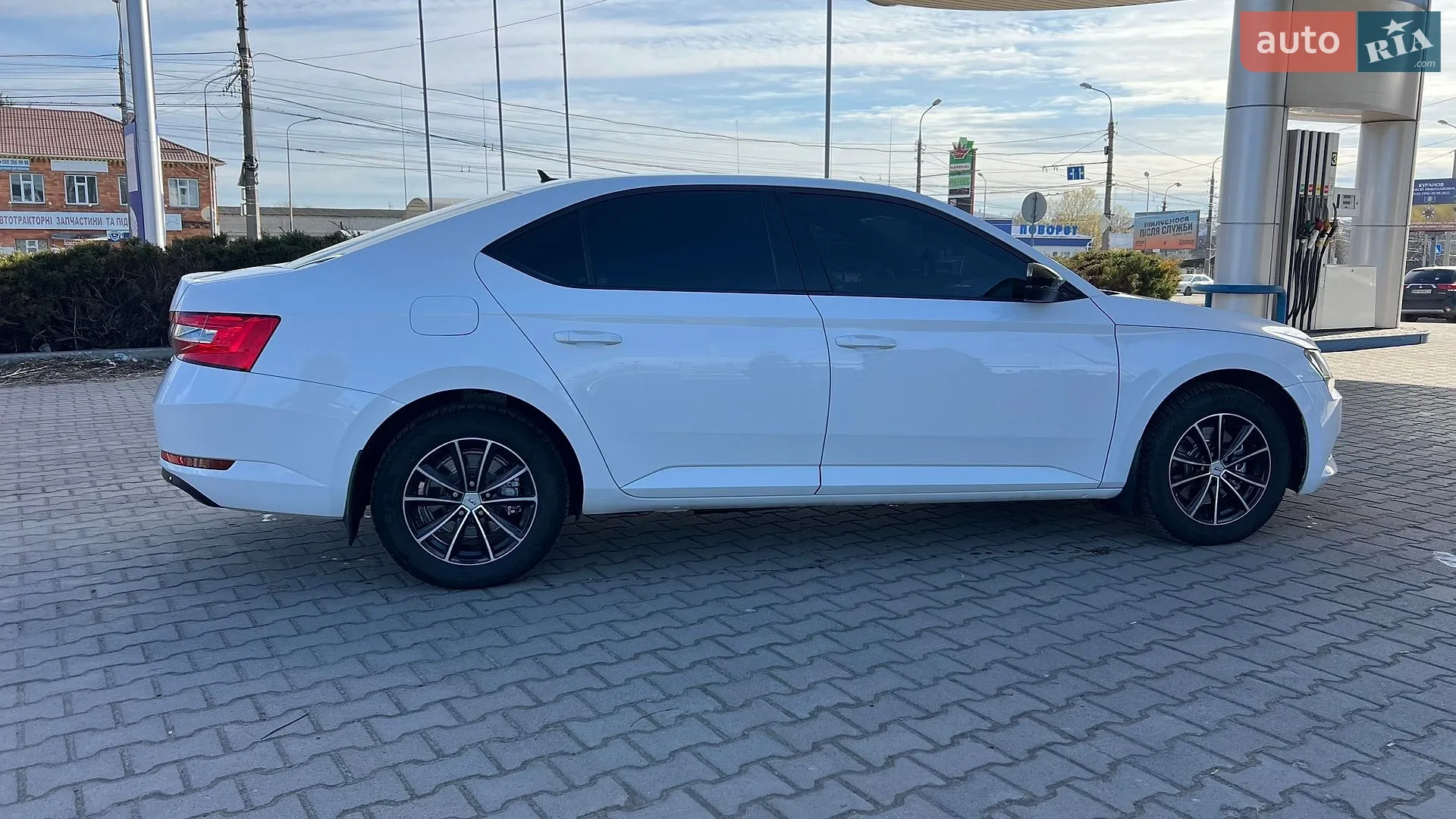 2015 Skoda Superb - мініатюра 6
