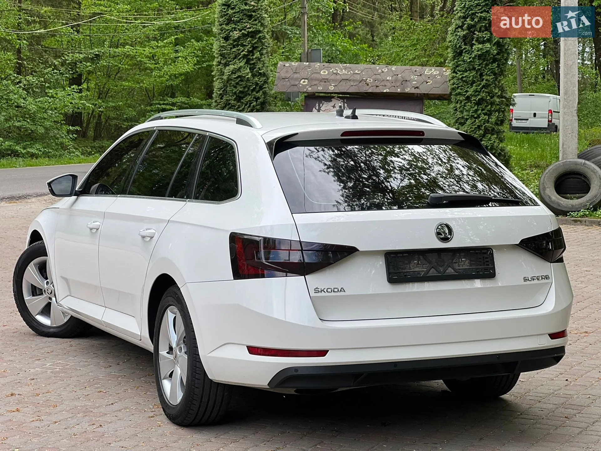 2017 Skoda Superb - мініатюра 48
