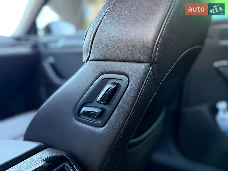 Лифтбек Skoda Superb 2021 в Киеве