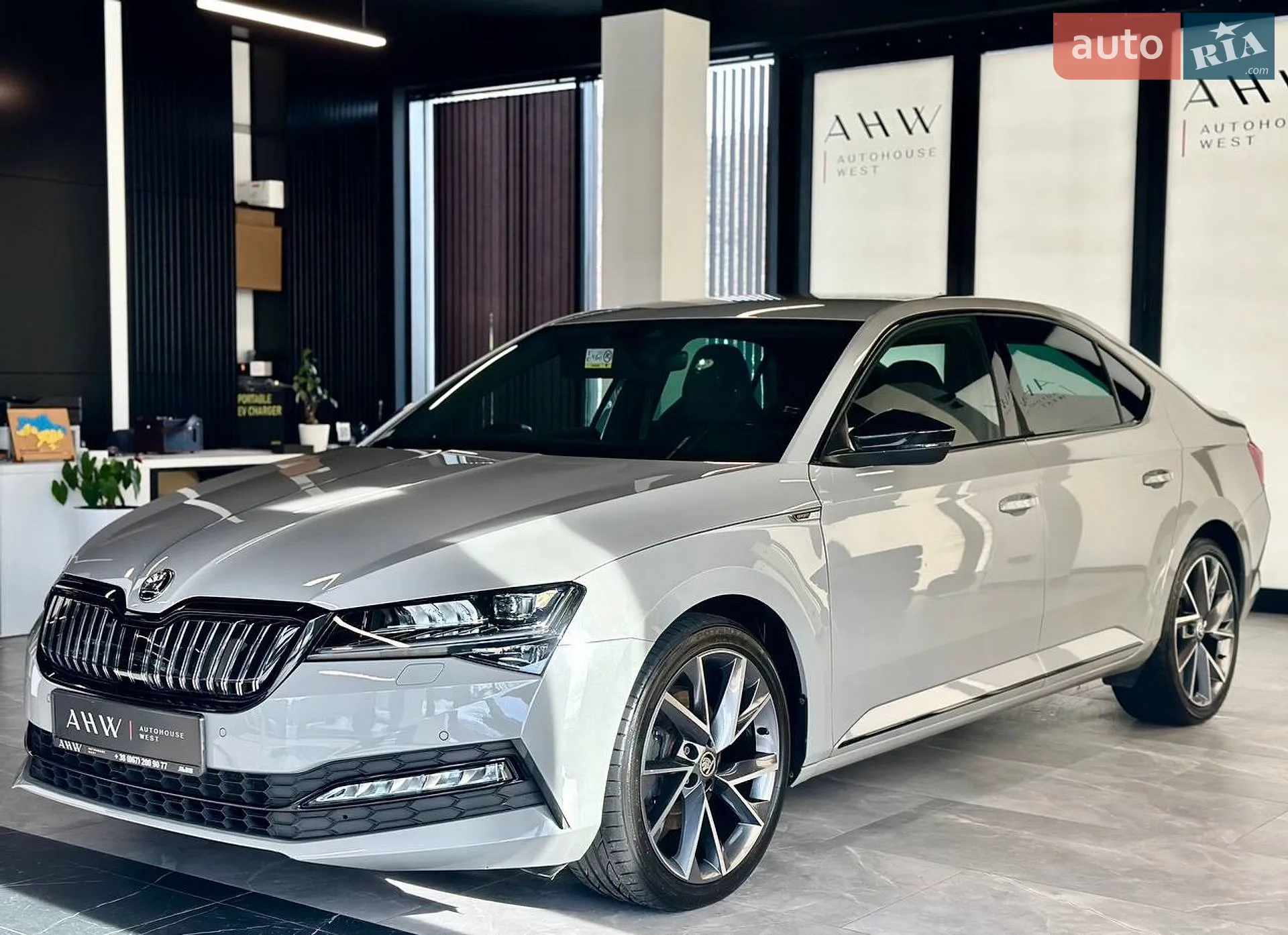 2021 Skoda Superb - мініатюра 10