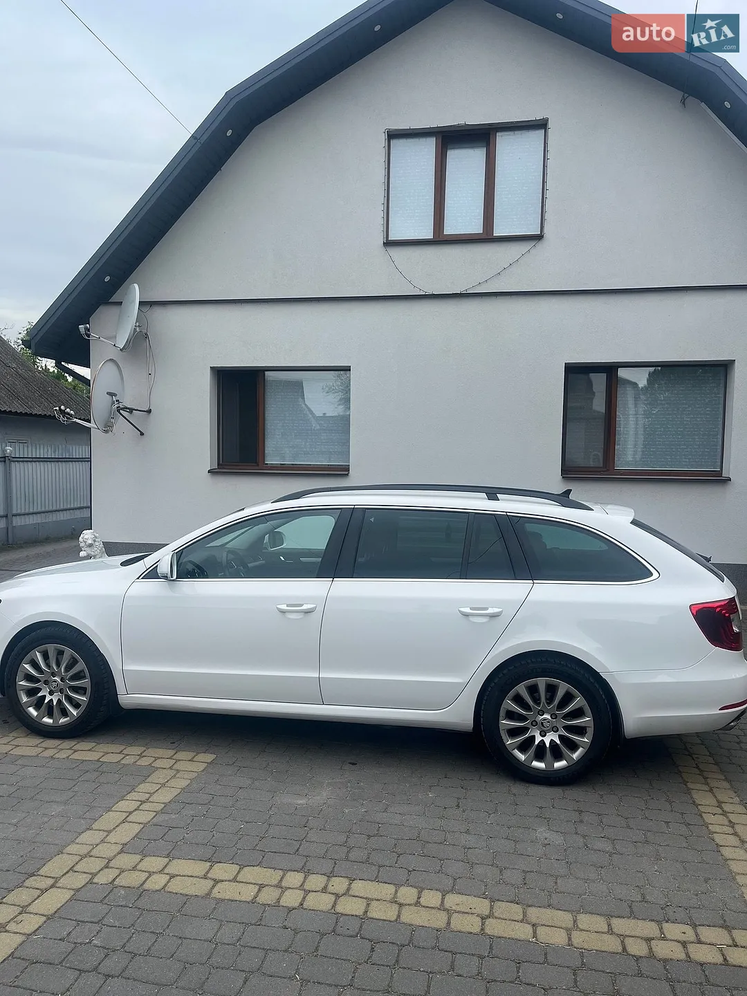 2013 Skoda Superb - мініатюра 8