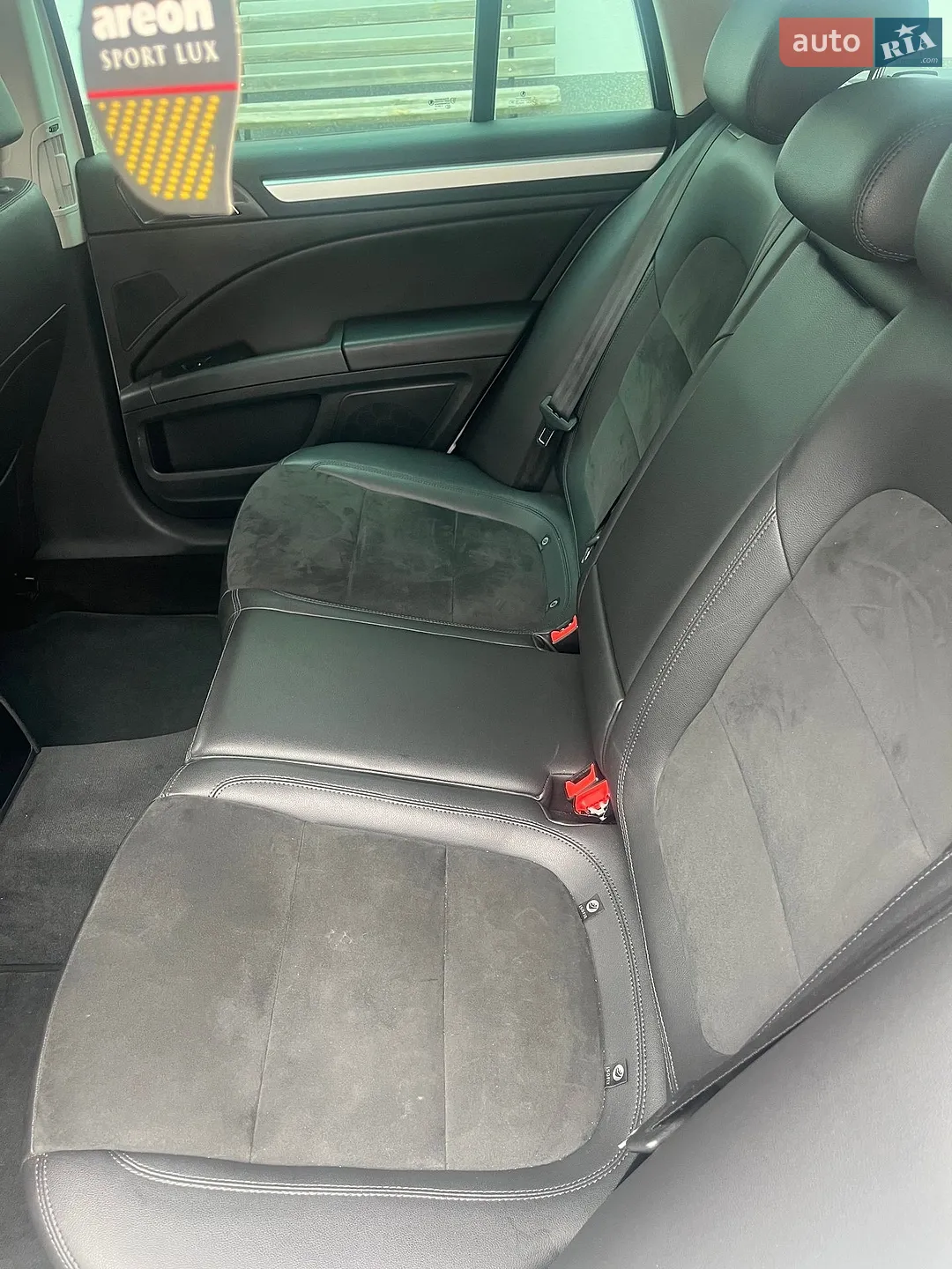 2013 Skoda Superb - мініатюра 27