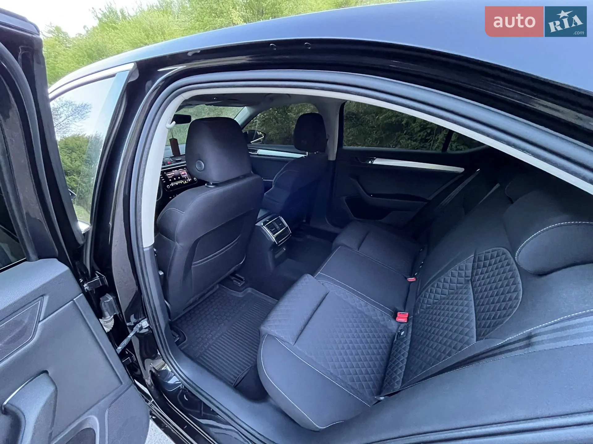 2020 Skoda Superb - мініатюра 9