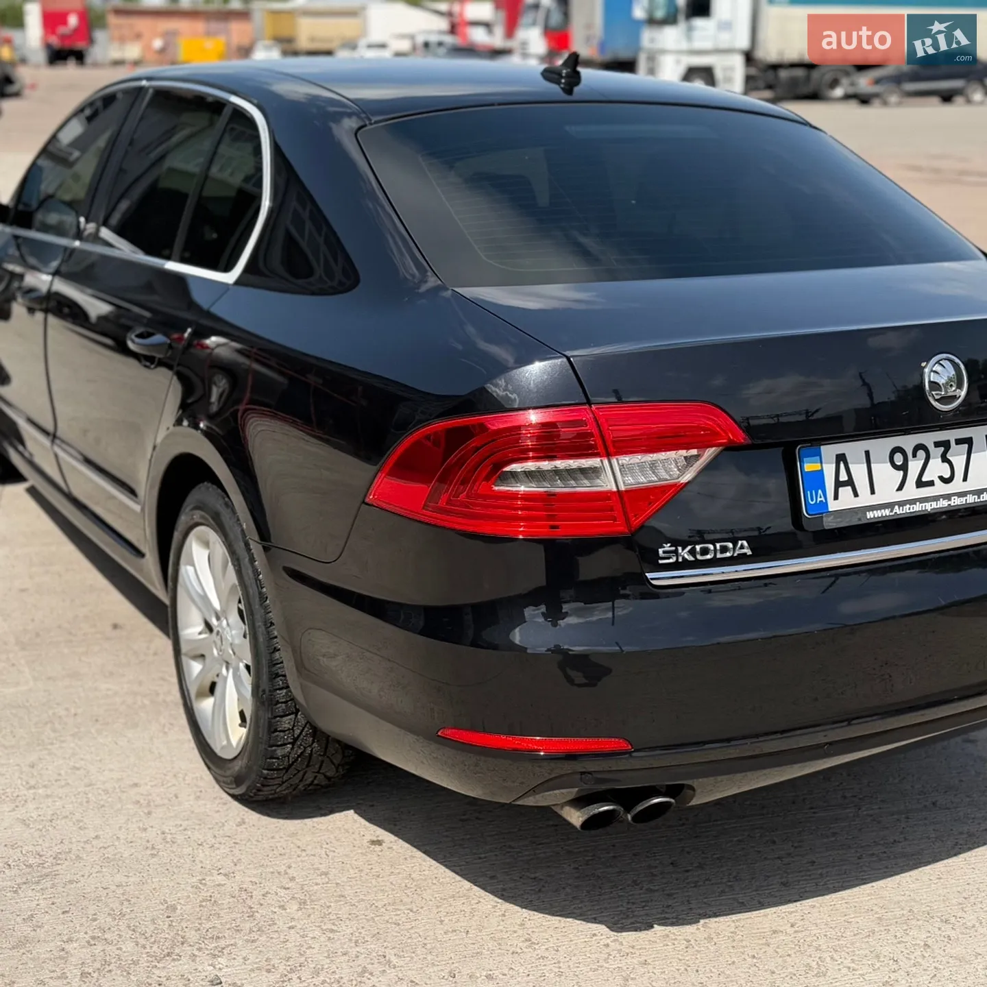 2015 Skoda Superb - мініатюра 8