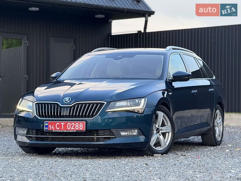 Универсал Skoda Superb 2017 в Дрогобыче