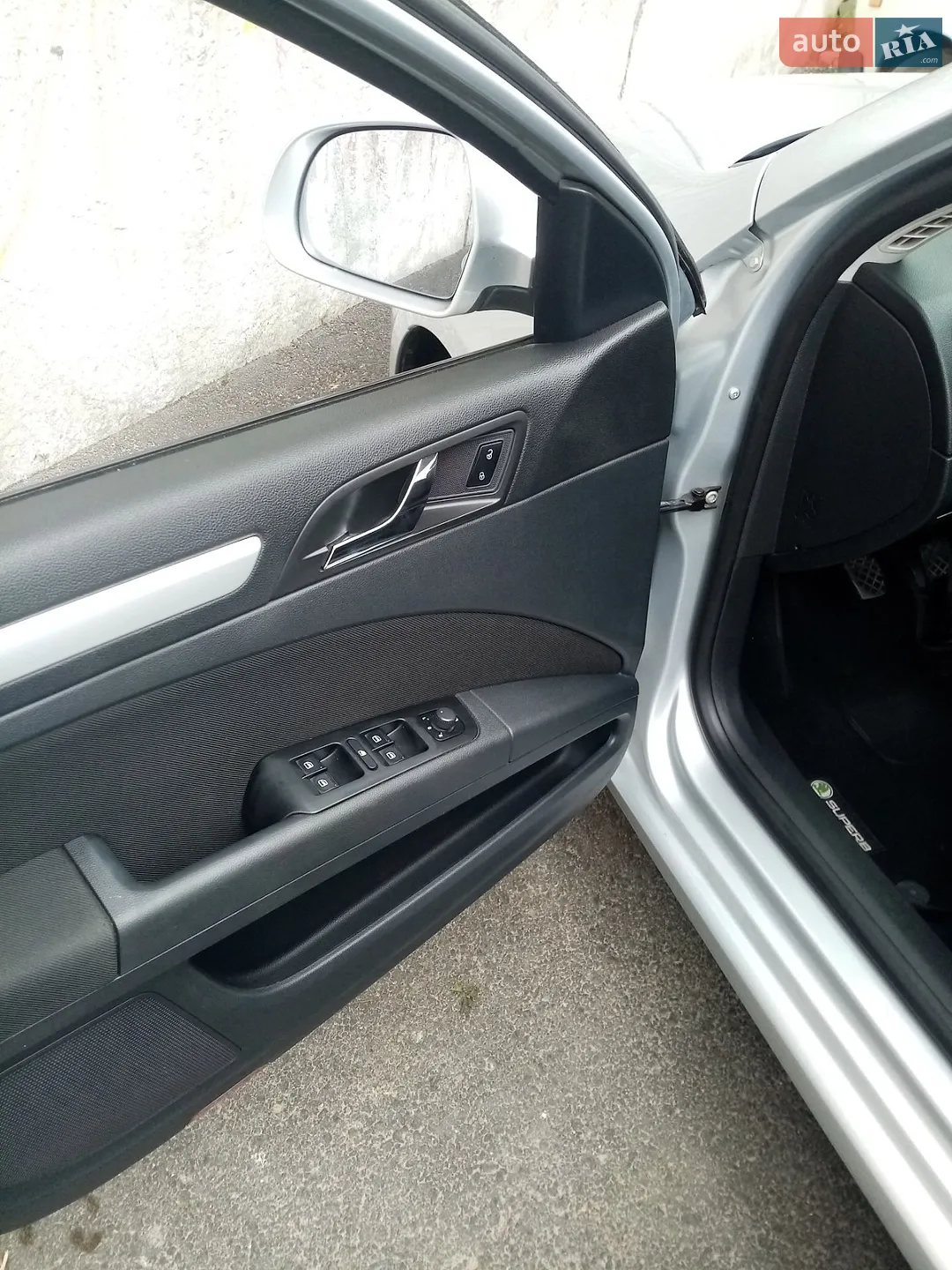 2013 Skoda Superb - мініатюра 23
