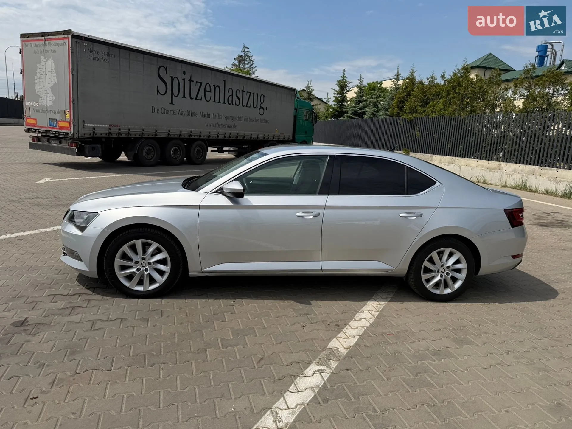 2018 Skoda Superb - мініатюра 13
