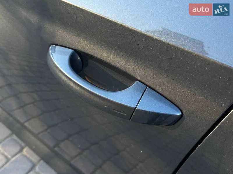 Лифтбек Skoda Superb 2016 в Ужгороде