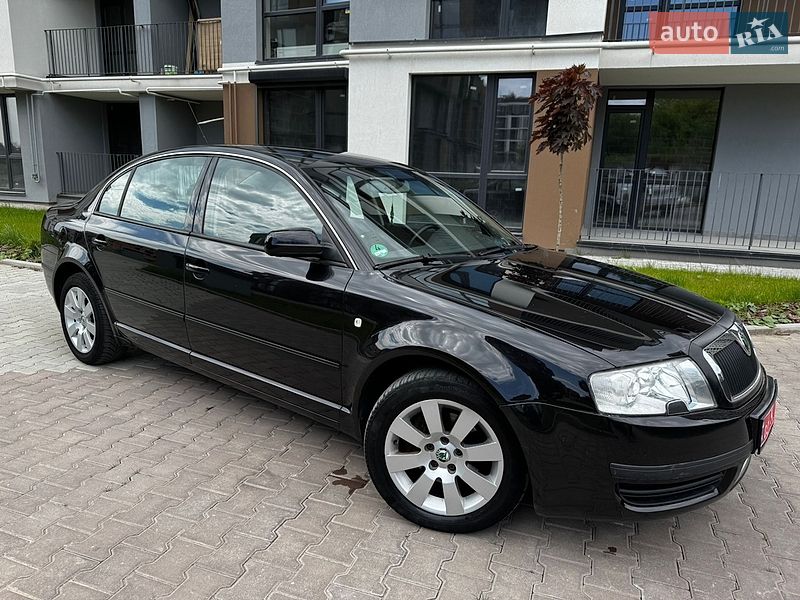 Лифтбек Skoda Superb 2004 в Тернополе