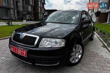Лифтбек Skoda Superb 2004 в Тернополе
