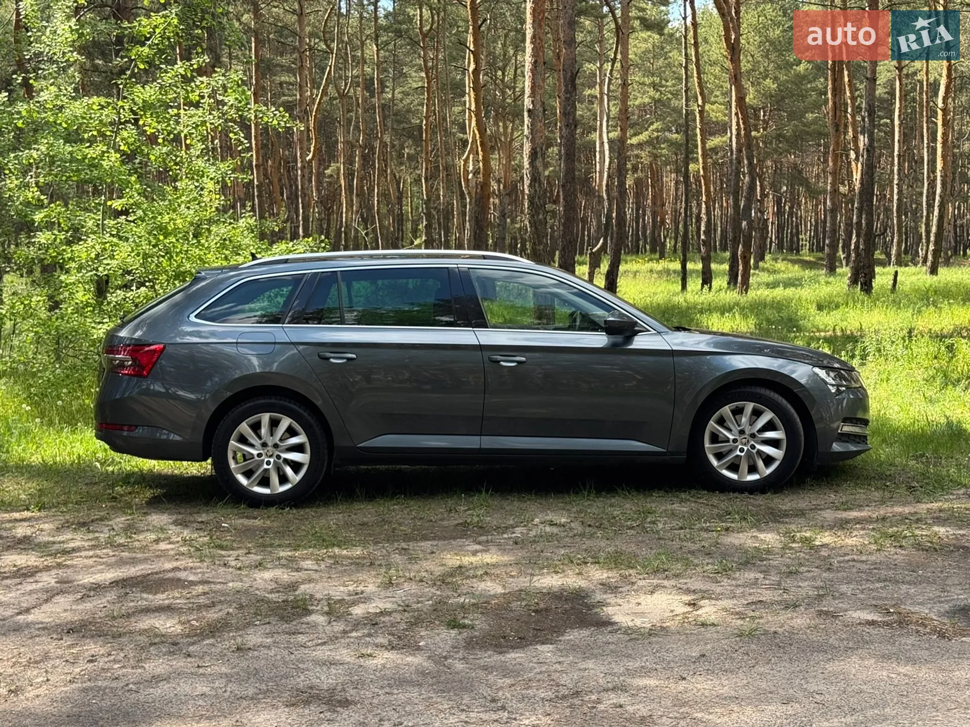 2020 Skoda Superb - мініатюра 7