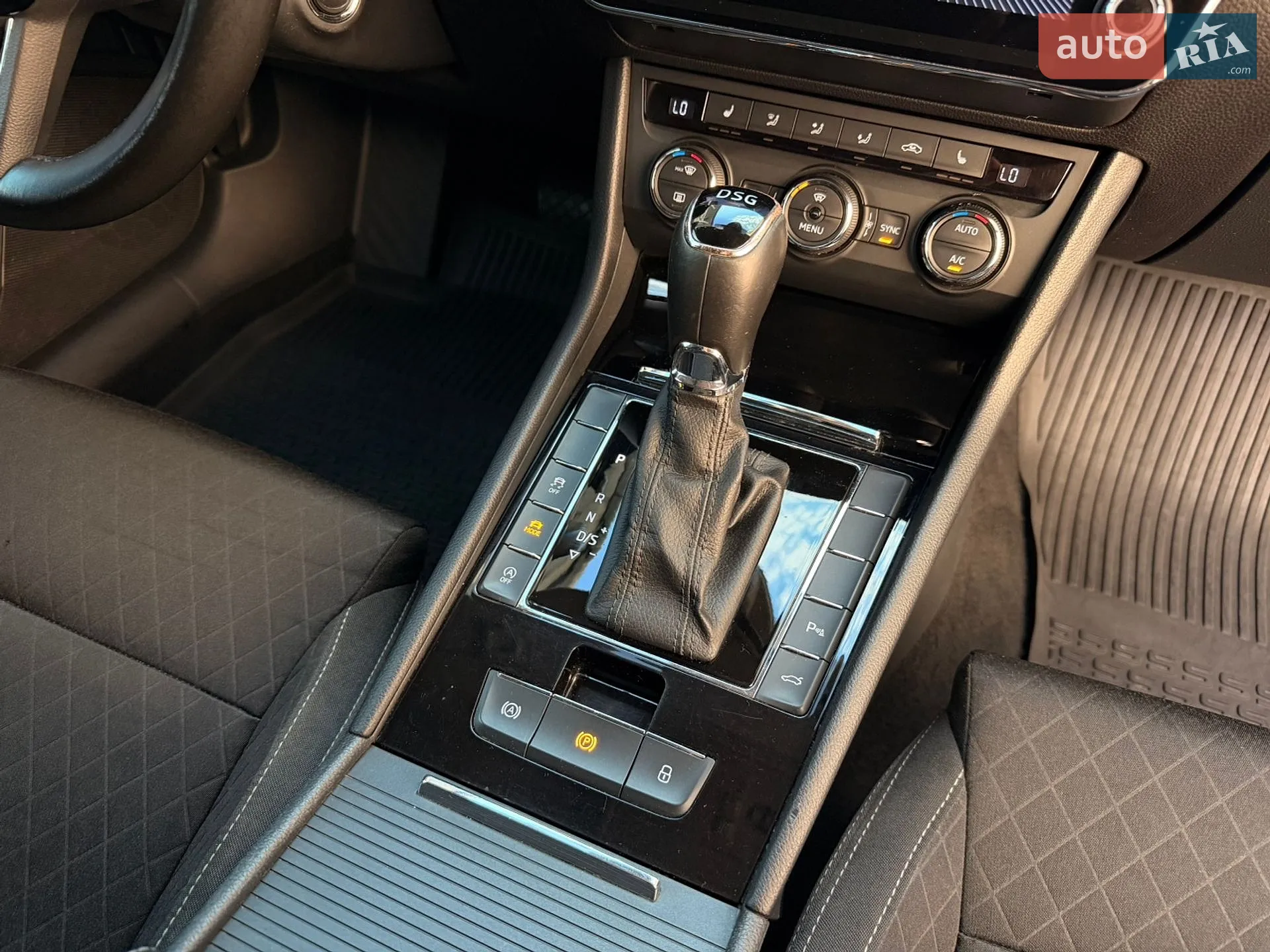 2016 Skoda Superb - мініатюра 29
