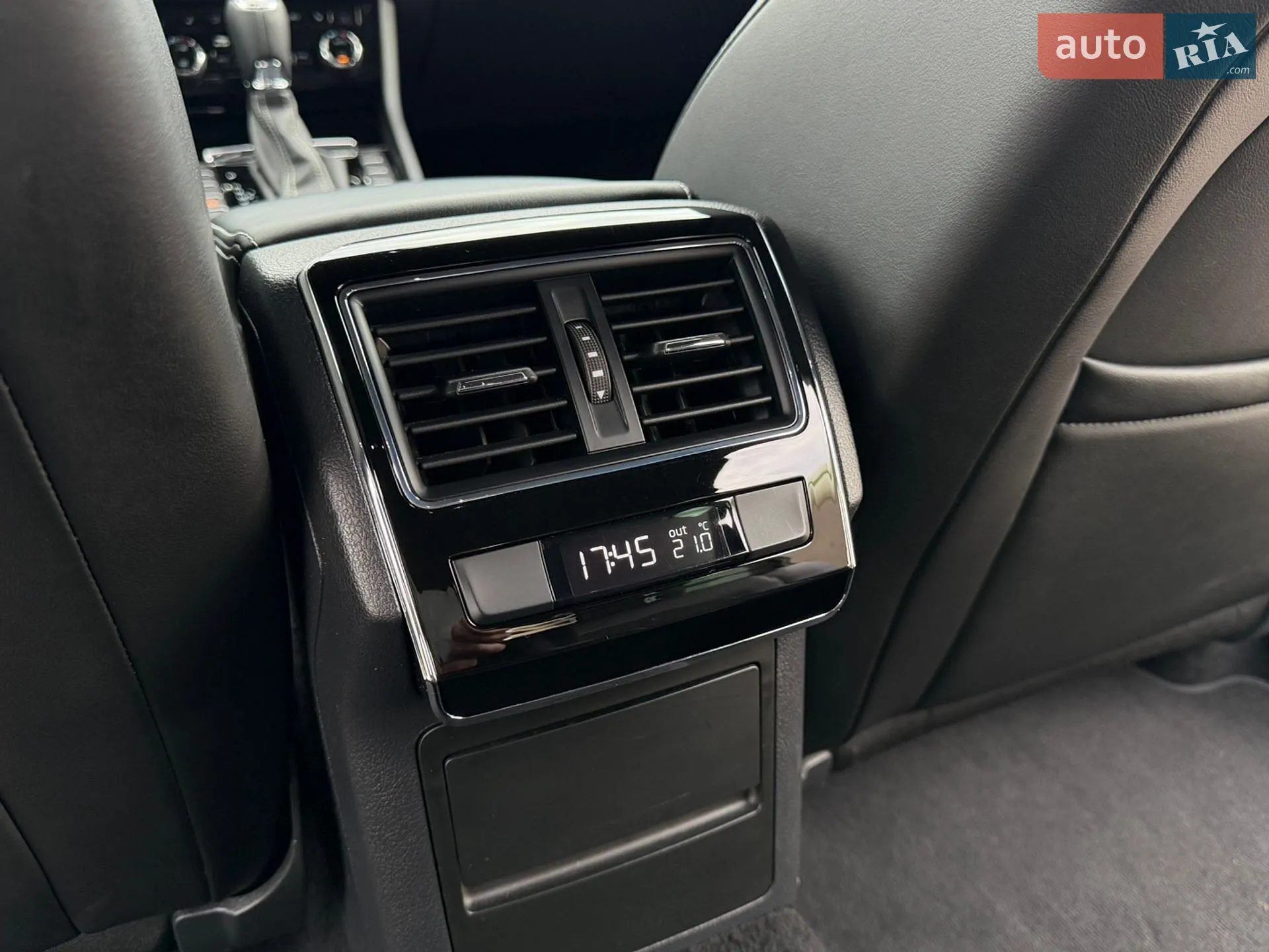 2018 Skoda Superb - мініатюра 138