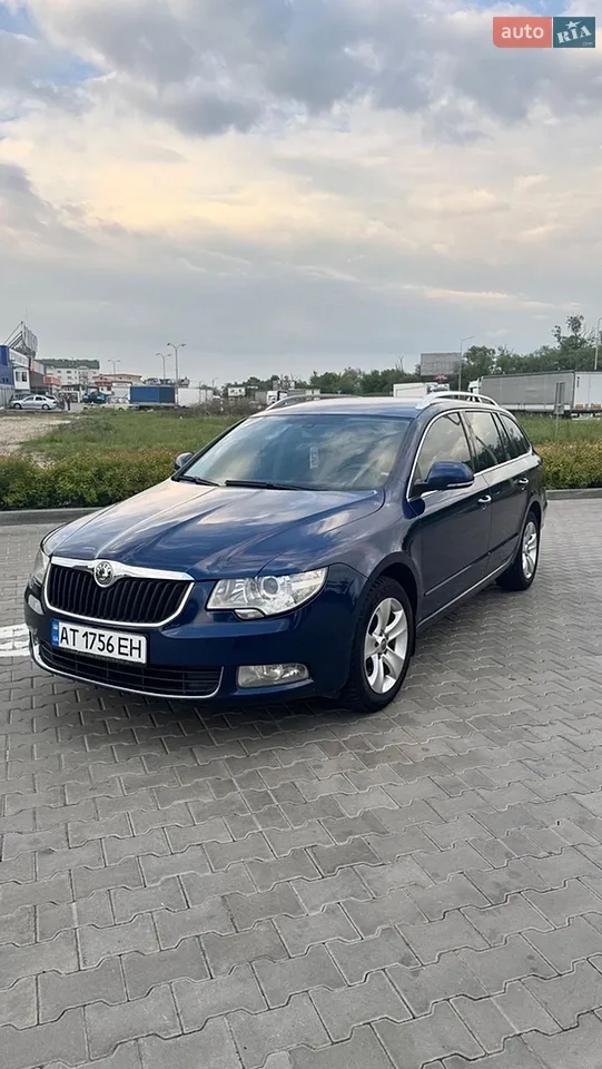 2011 Skoda Superb - мініатюра 13