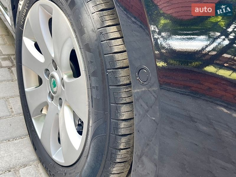 Універсал Skoda Superb 2012 в Луцьку
