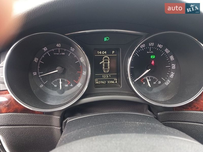 Лифтбек Skoda Superb 2009 в Львове