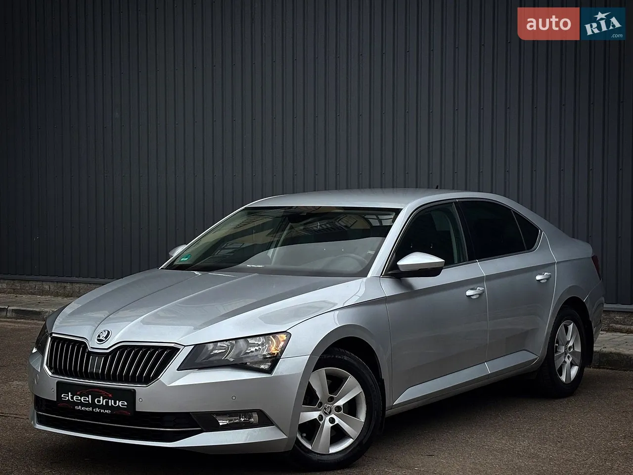 2016 Skoda Superb - мініатюра 20