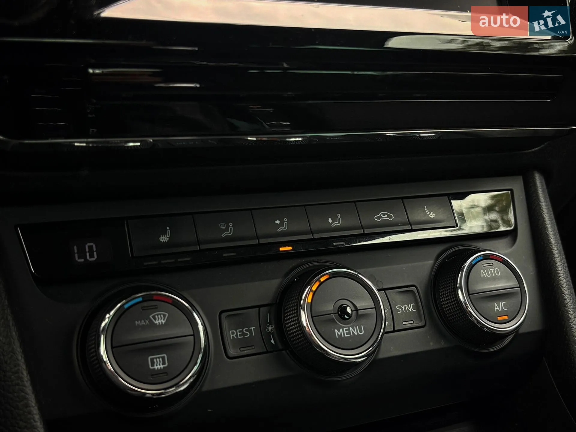 2016 Skoda Superb - мініатюра 13