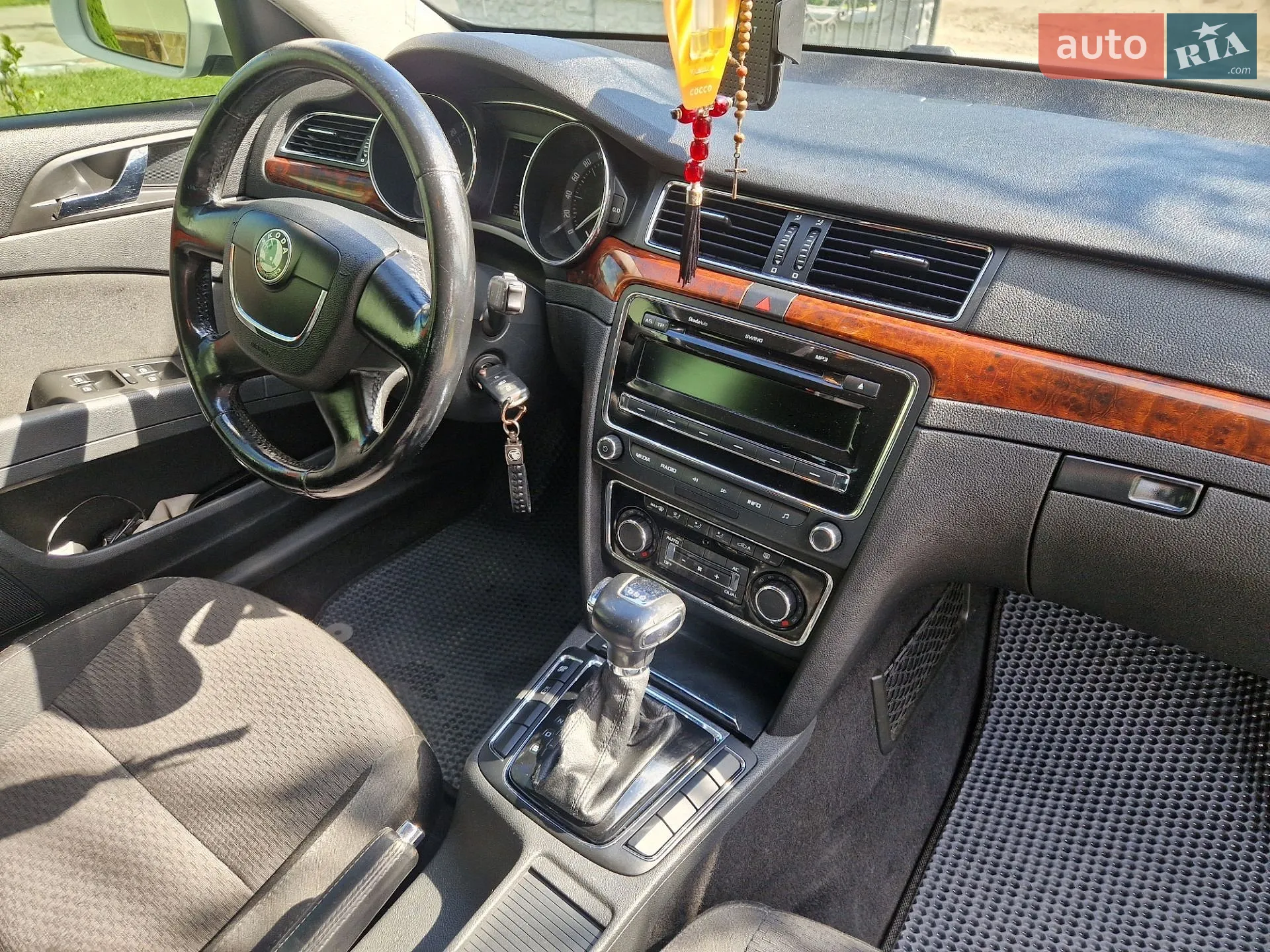 2011 Skoda Superb - мініатюра 7