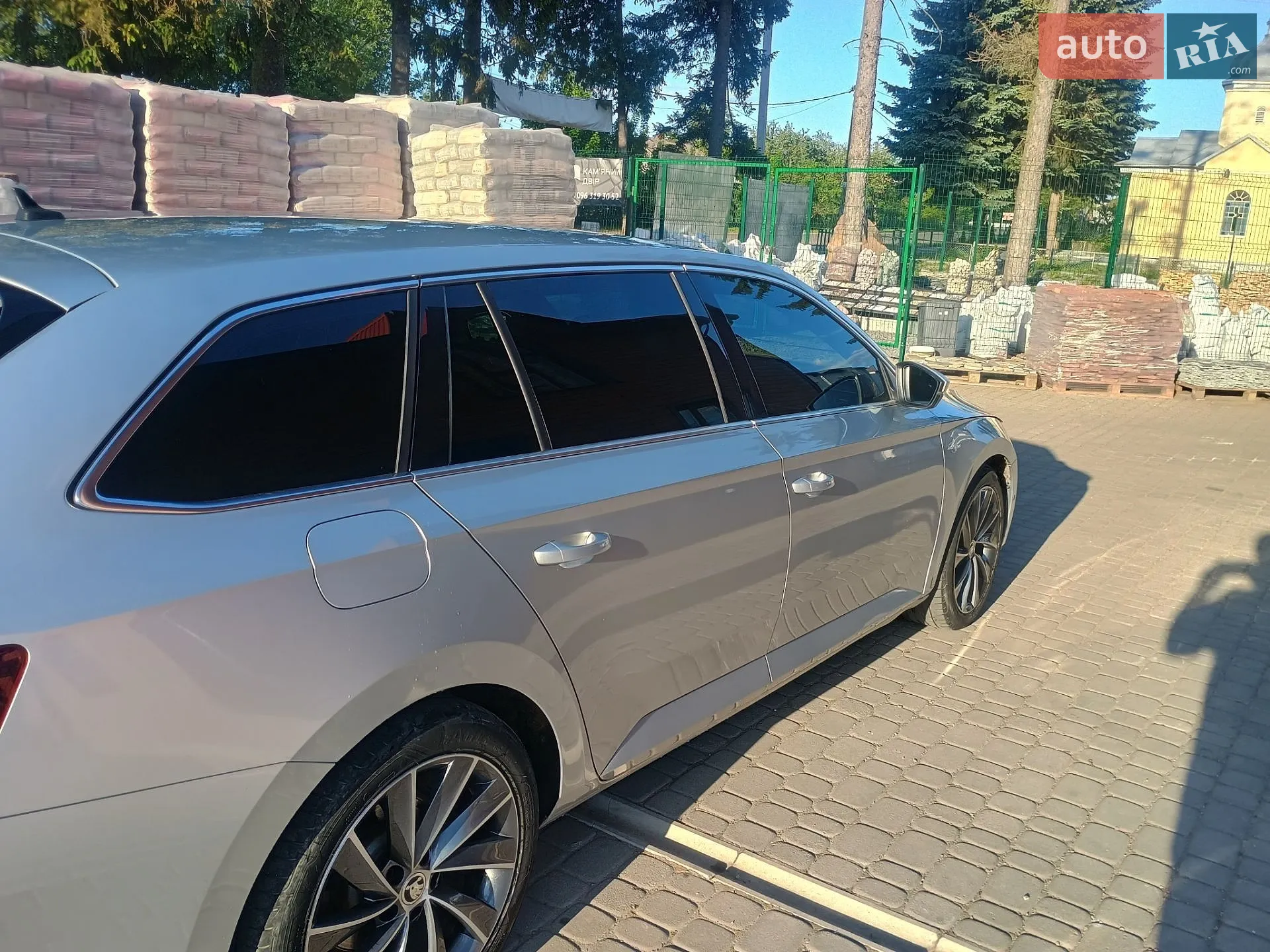 2019 Skoda Superb - мініатюра 12