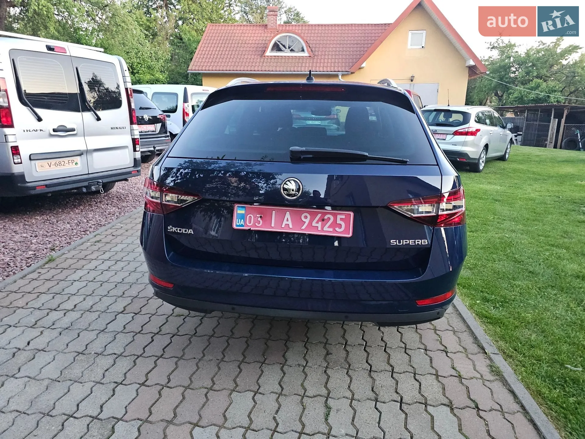 2016 Skoda Superb - мініатюра 11