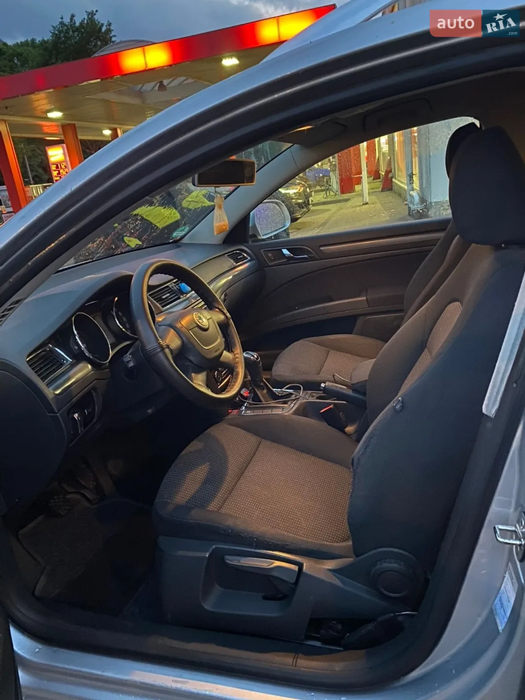 2011 Skoda Superb - мініатюра 11