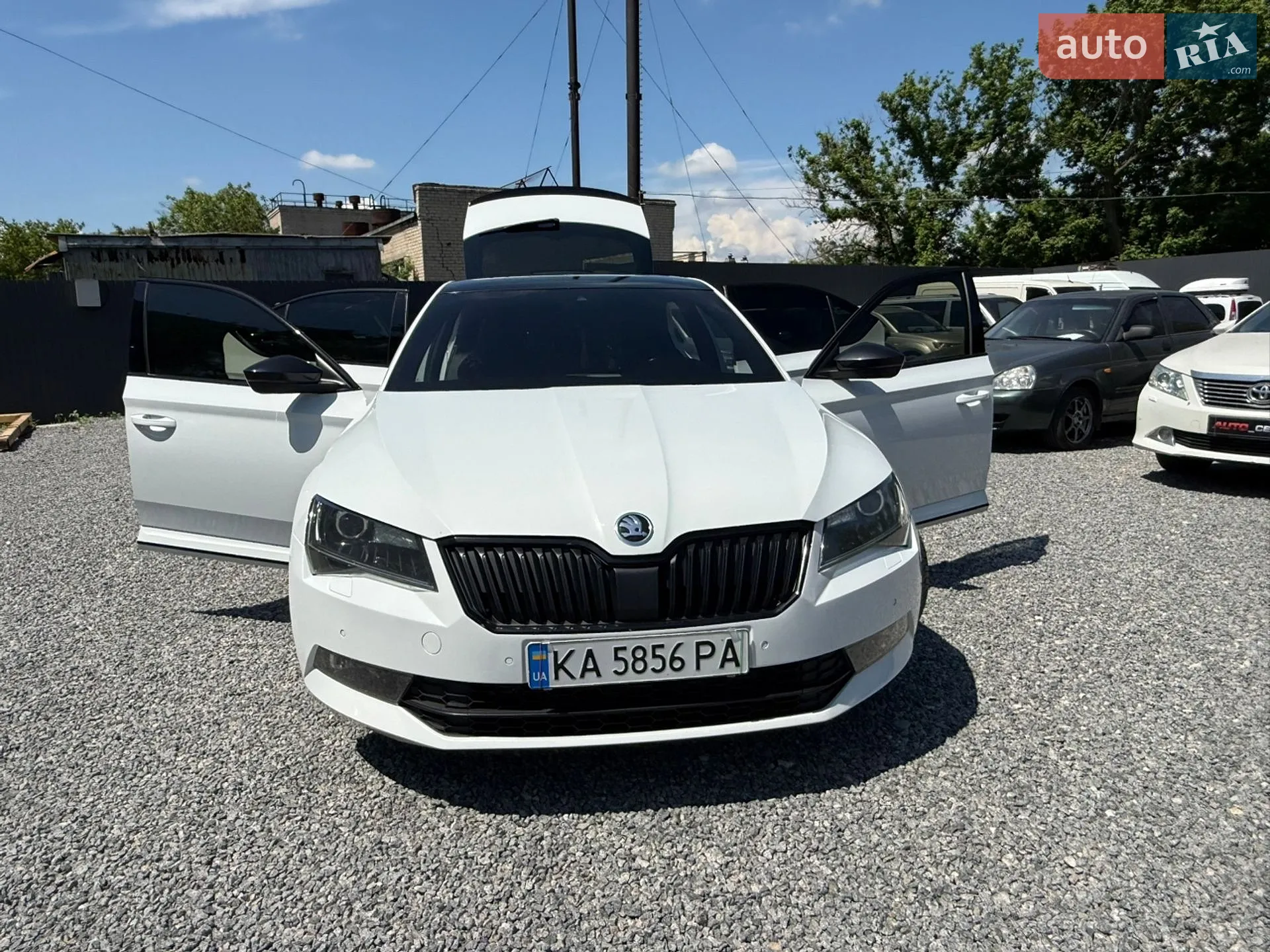 2016 Skoda Superb - мініатюра 28