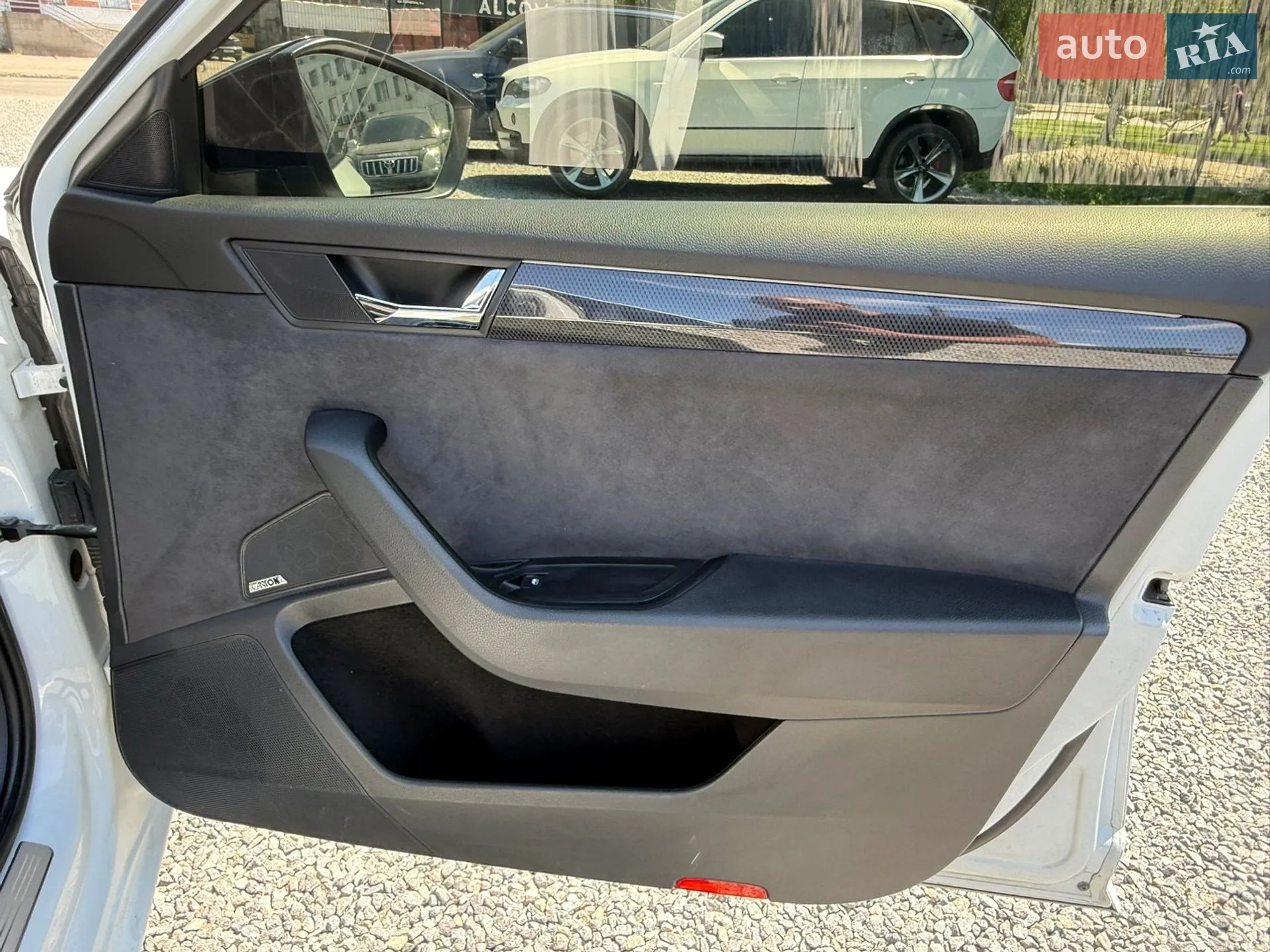 2016 Skoda Superb - мініатюра 47