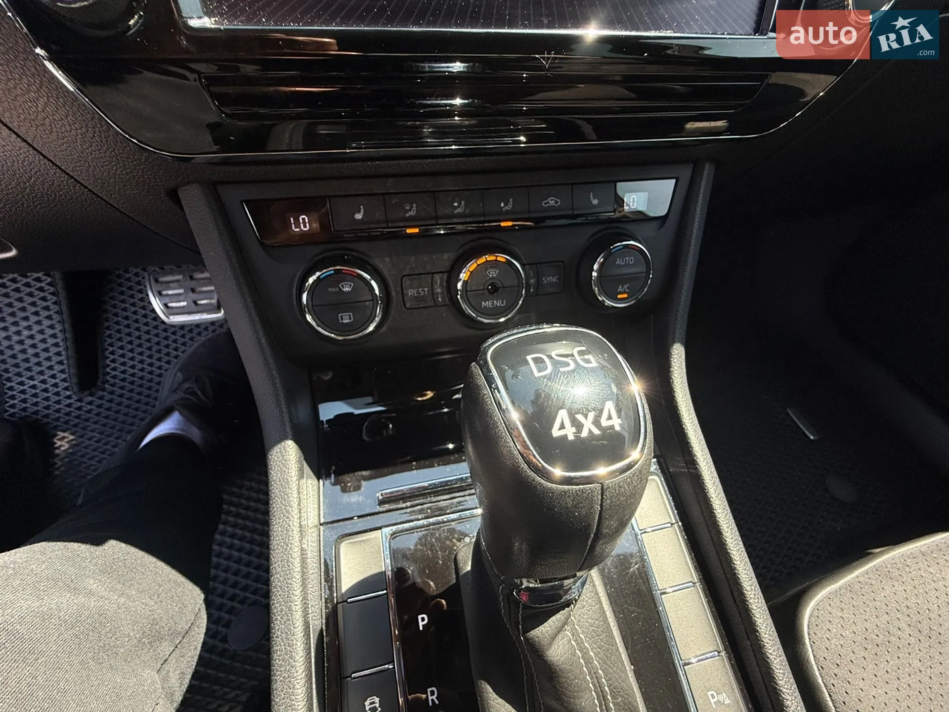 2016 Skoda Superb - мініатюра 68