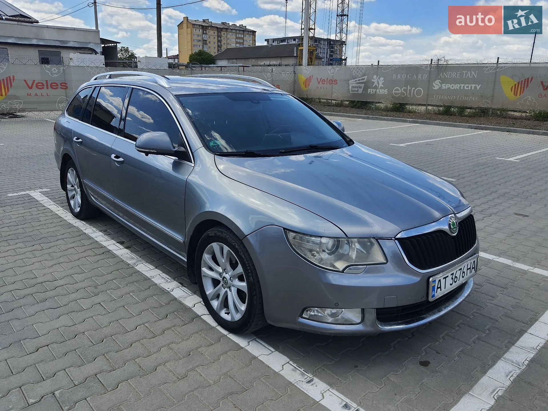 2012 Skoda Superb - мініатюра 4