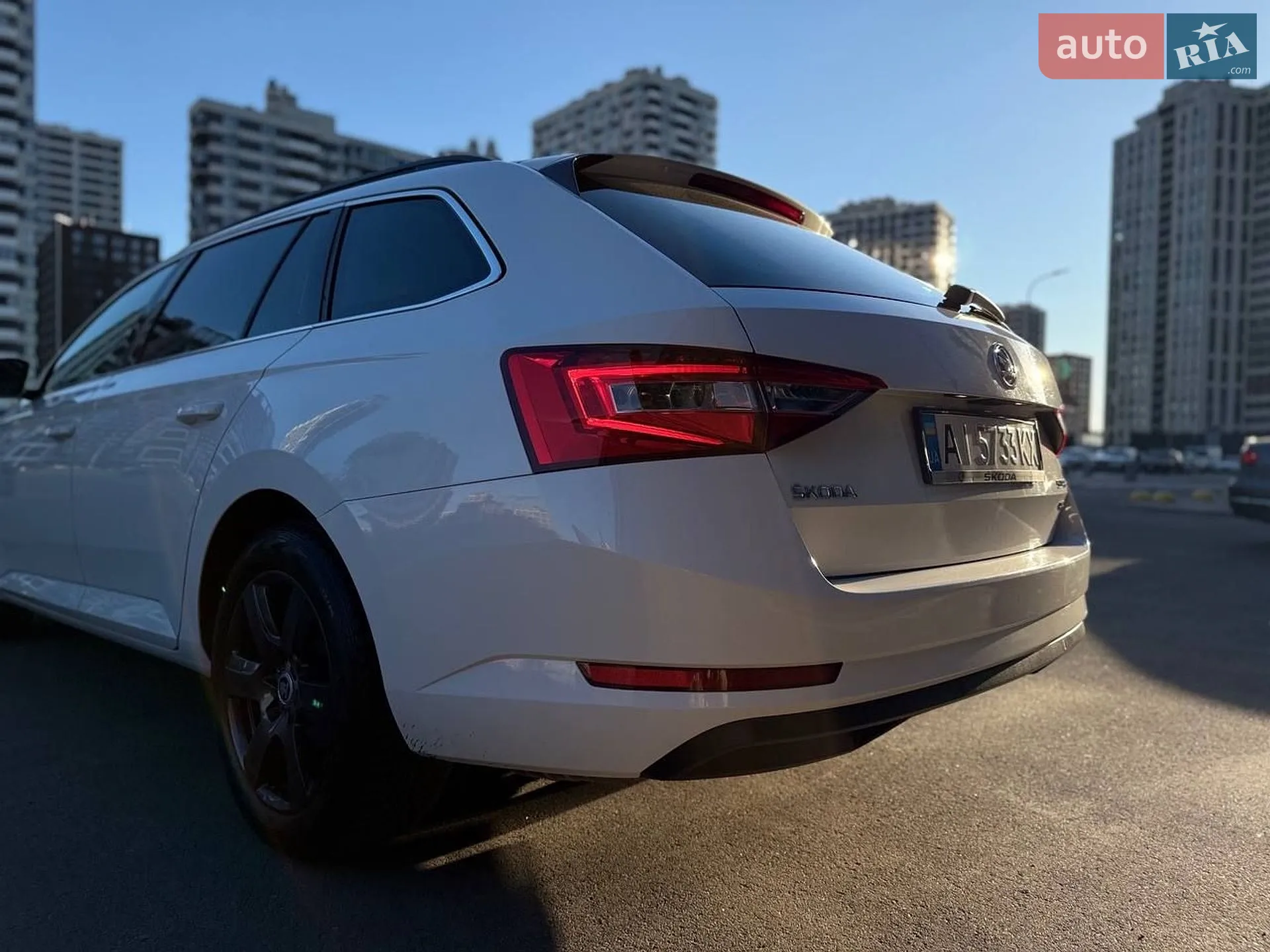 2016 Skoda Superb - мініатюра 4