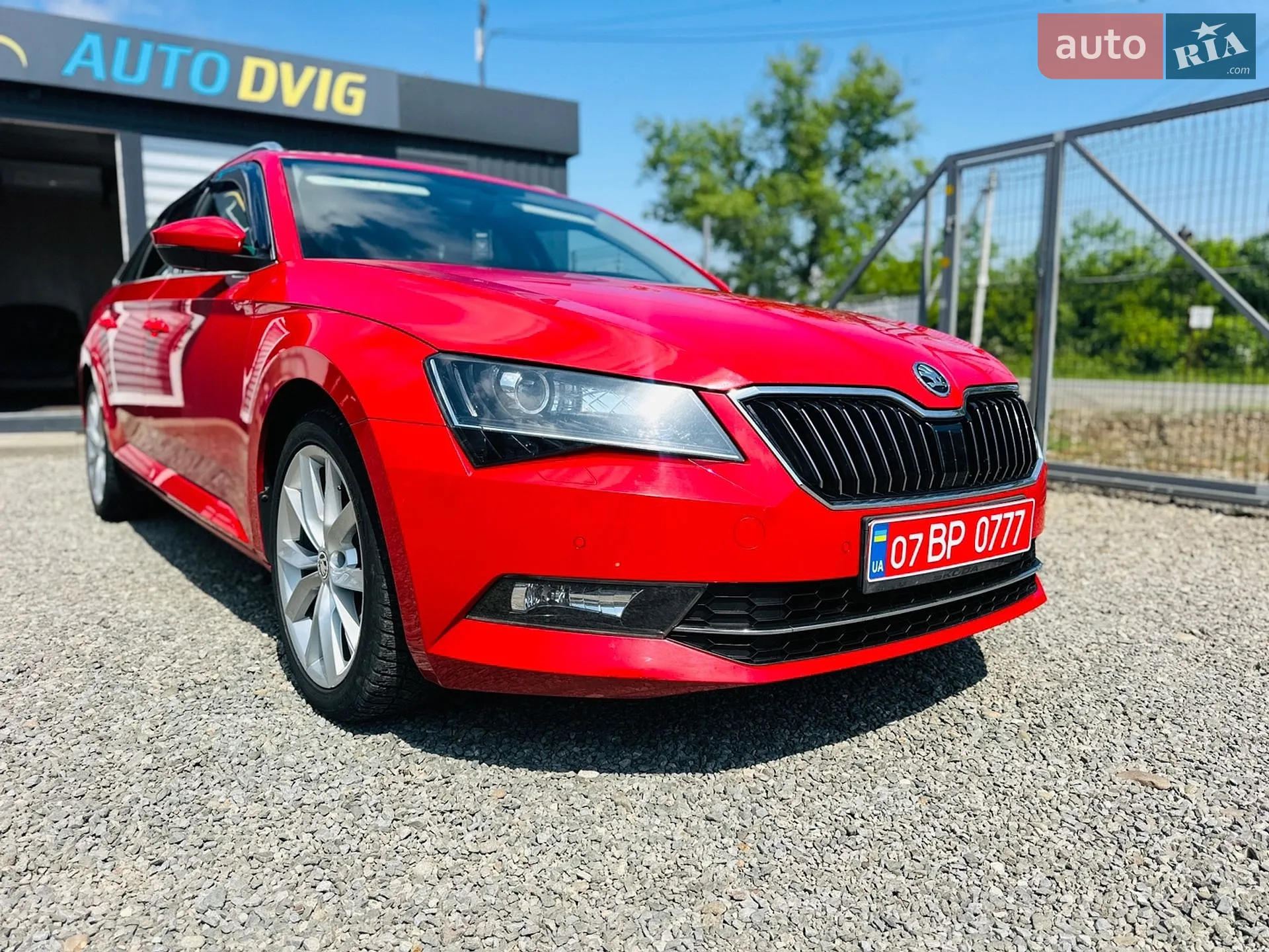 2015 Skoda Superb - мініатюра 27