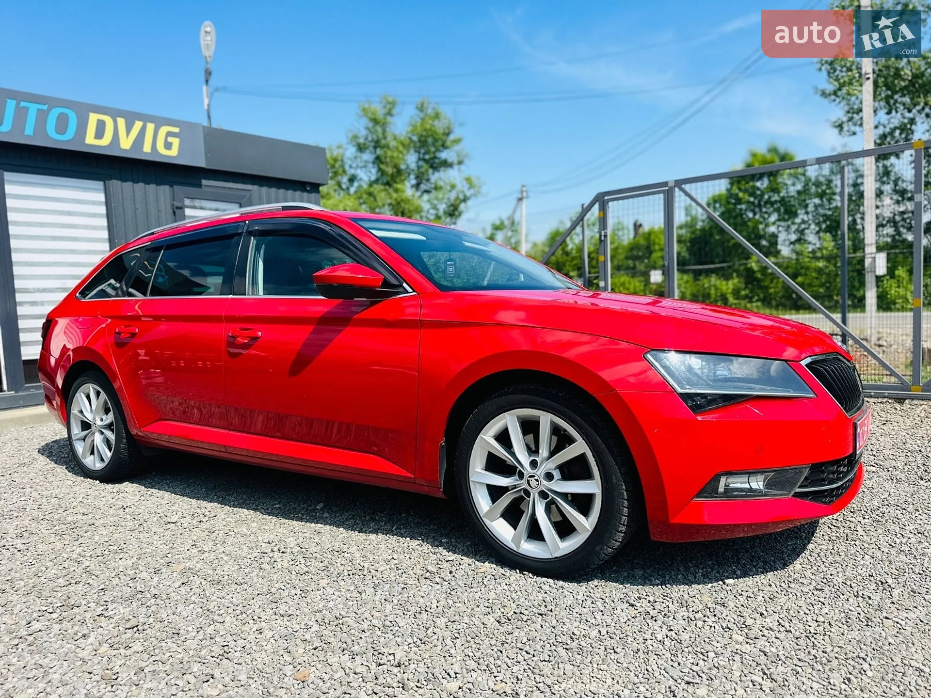 2015 Skoda Superb - мініатюра 32
