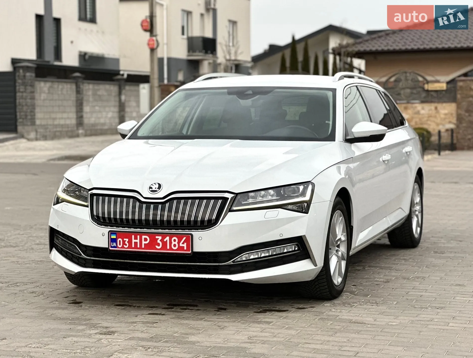 2021 Skoda Superb - мініатюра 2