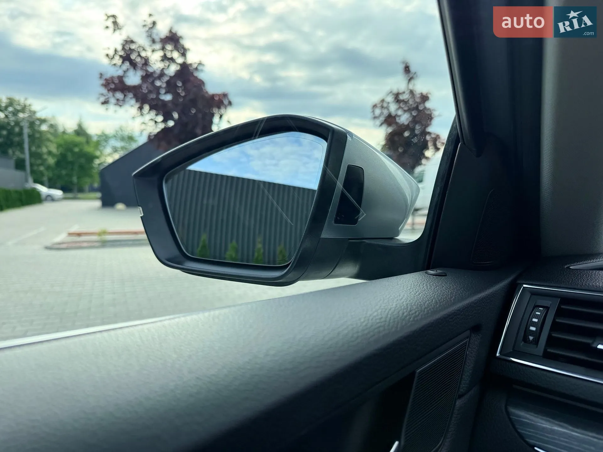 2020 Skoda Superb - мініатюра 23