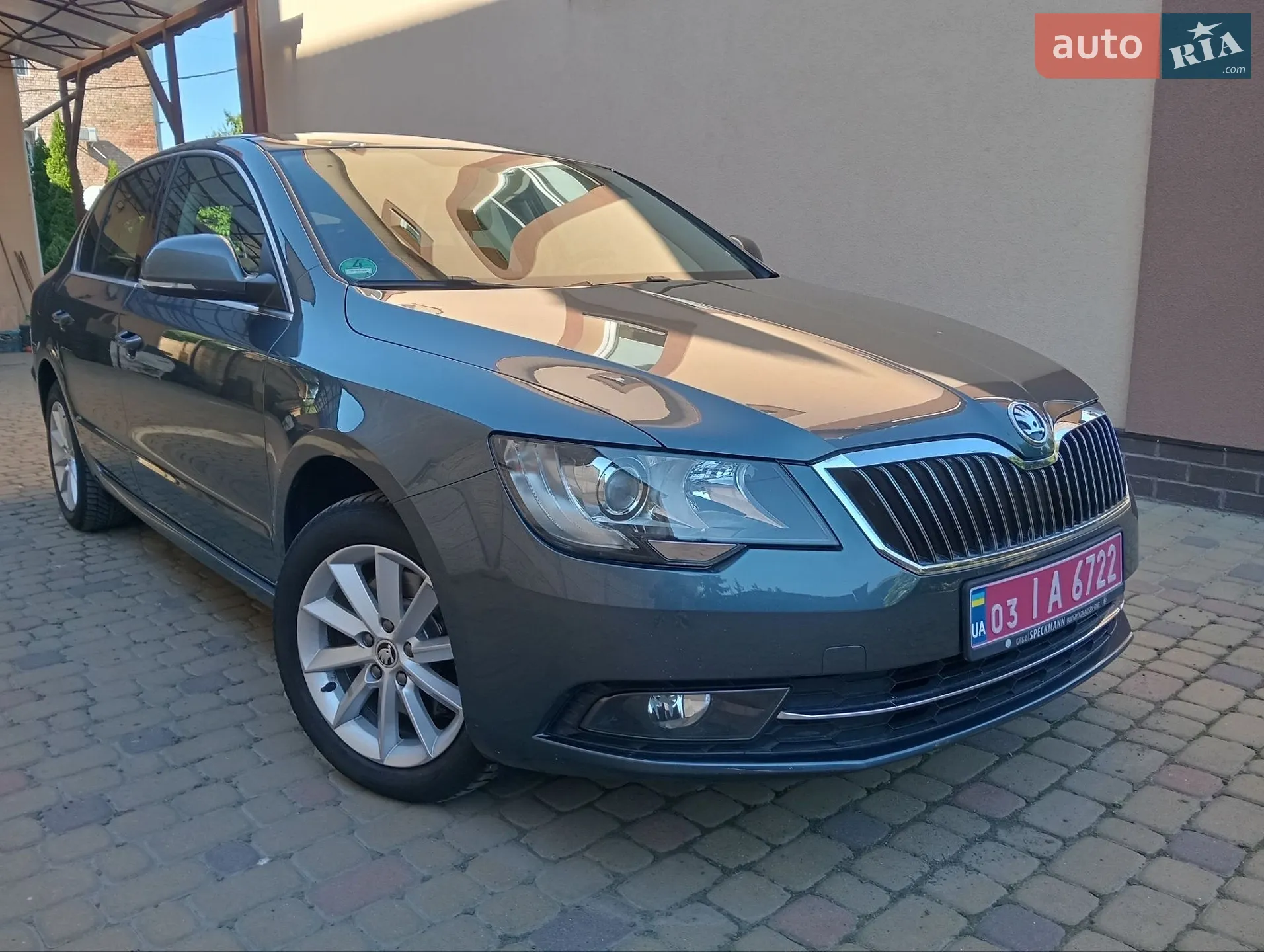 2015 Skoda Superb - мініатюра 2