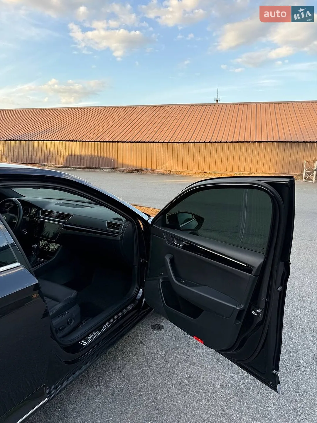 2018 Skoda Superb - мініатюра 91
