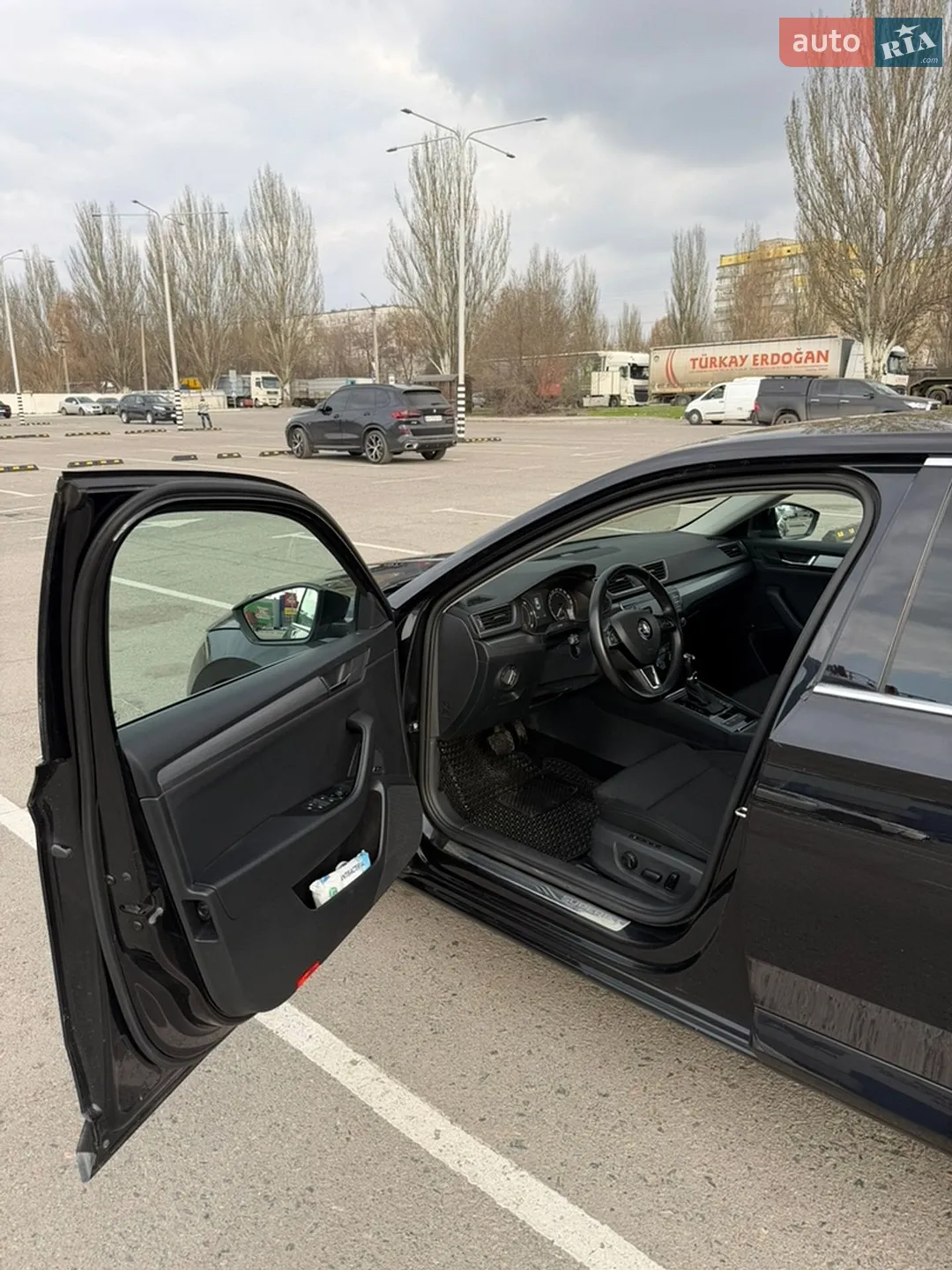2017 Skoda Superb - мініатюра 9