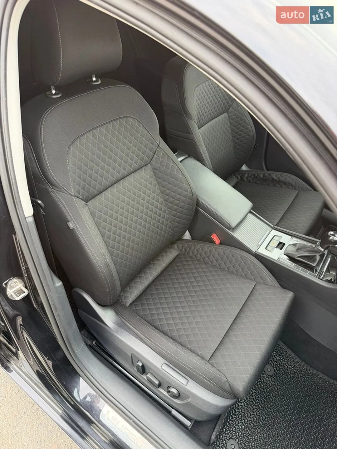 2017 Skoda Superb - мініатюра 19