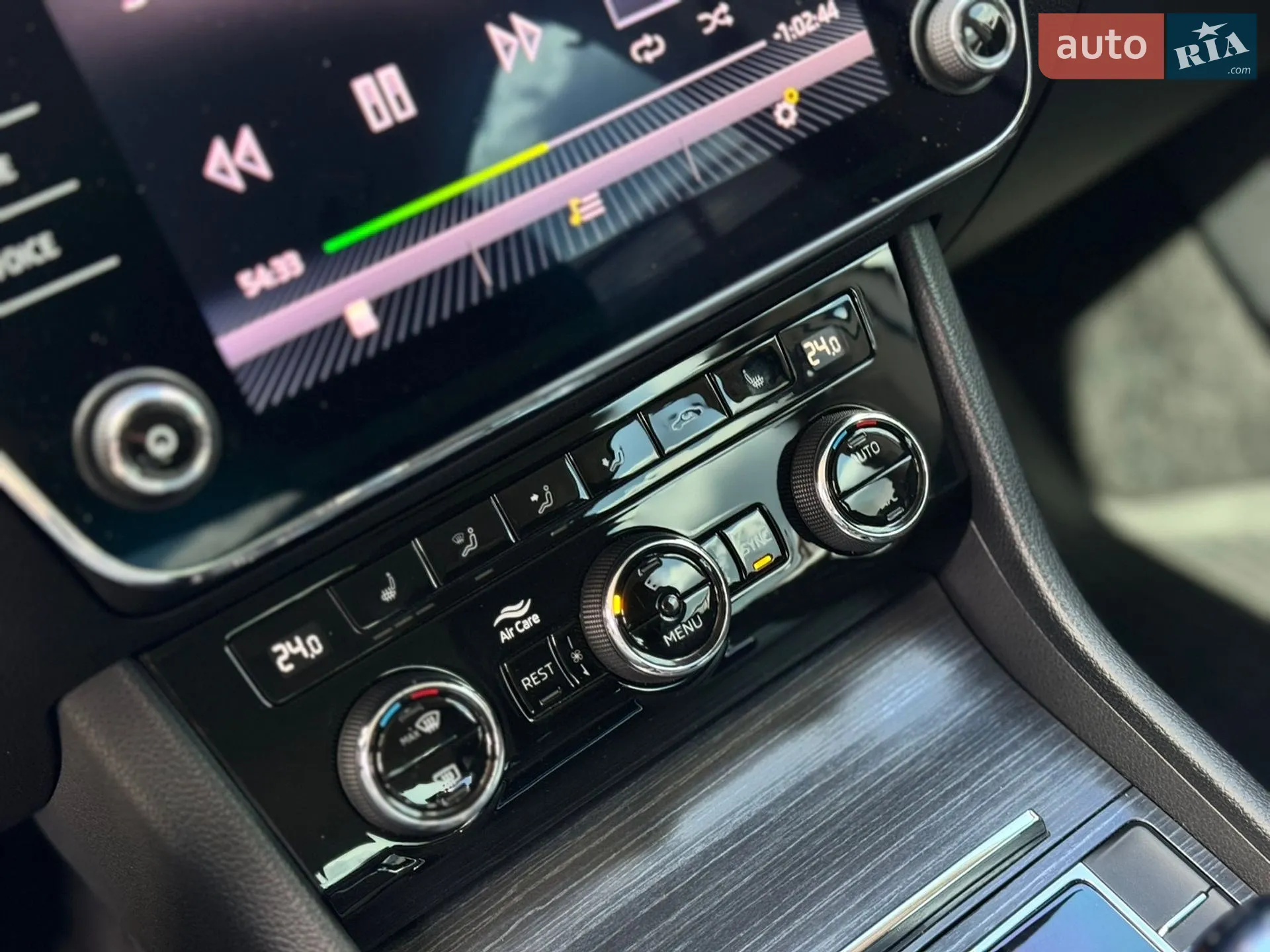2019 Skoda Superb - мініатюра 44