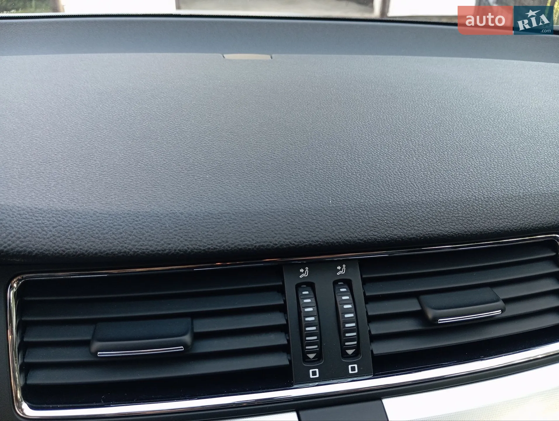 2011 Skoda Superb - мініатюра 129