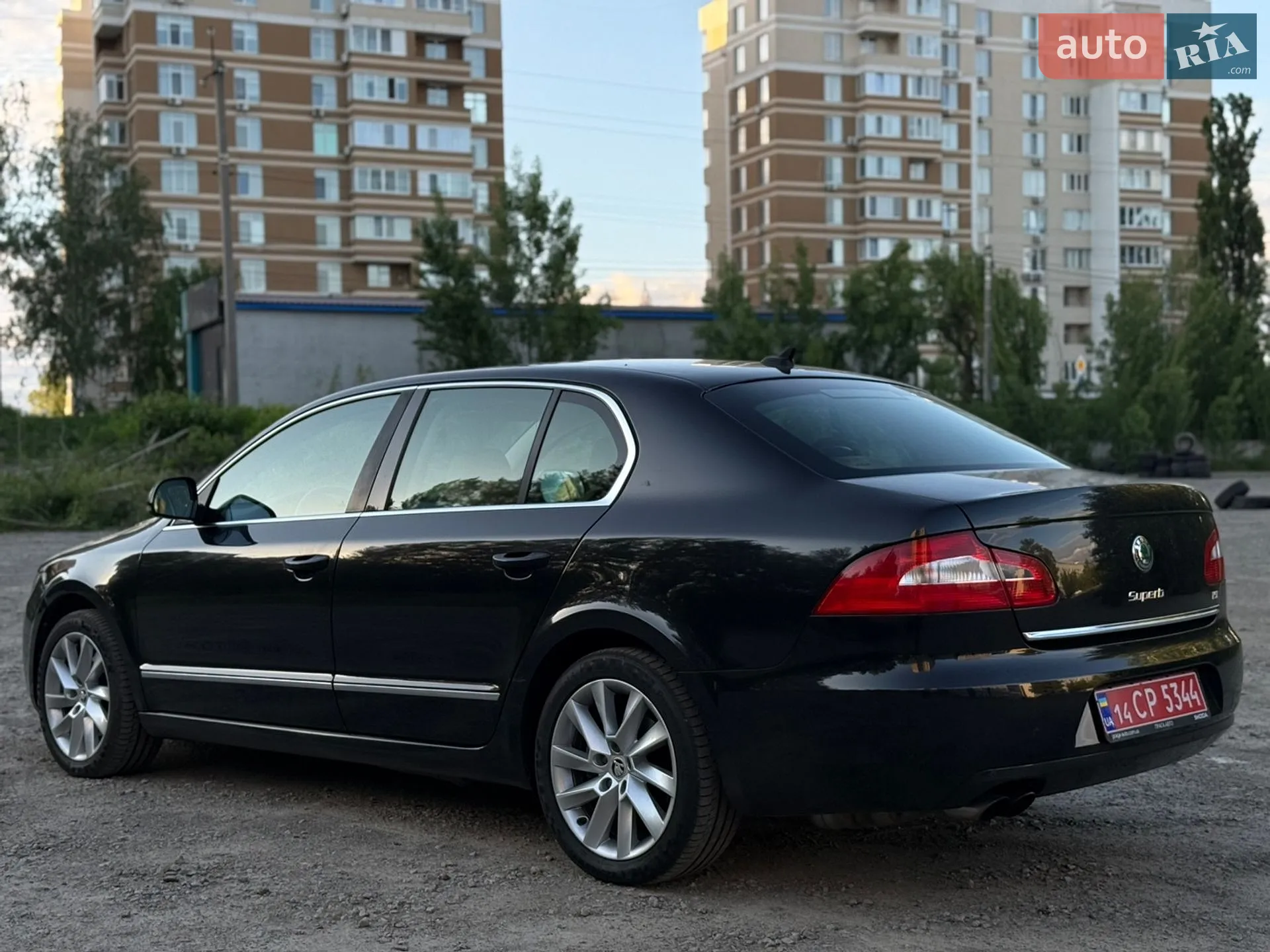 2012 Skoda Superb - мініатюра 3