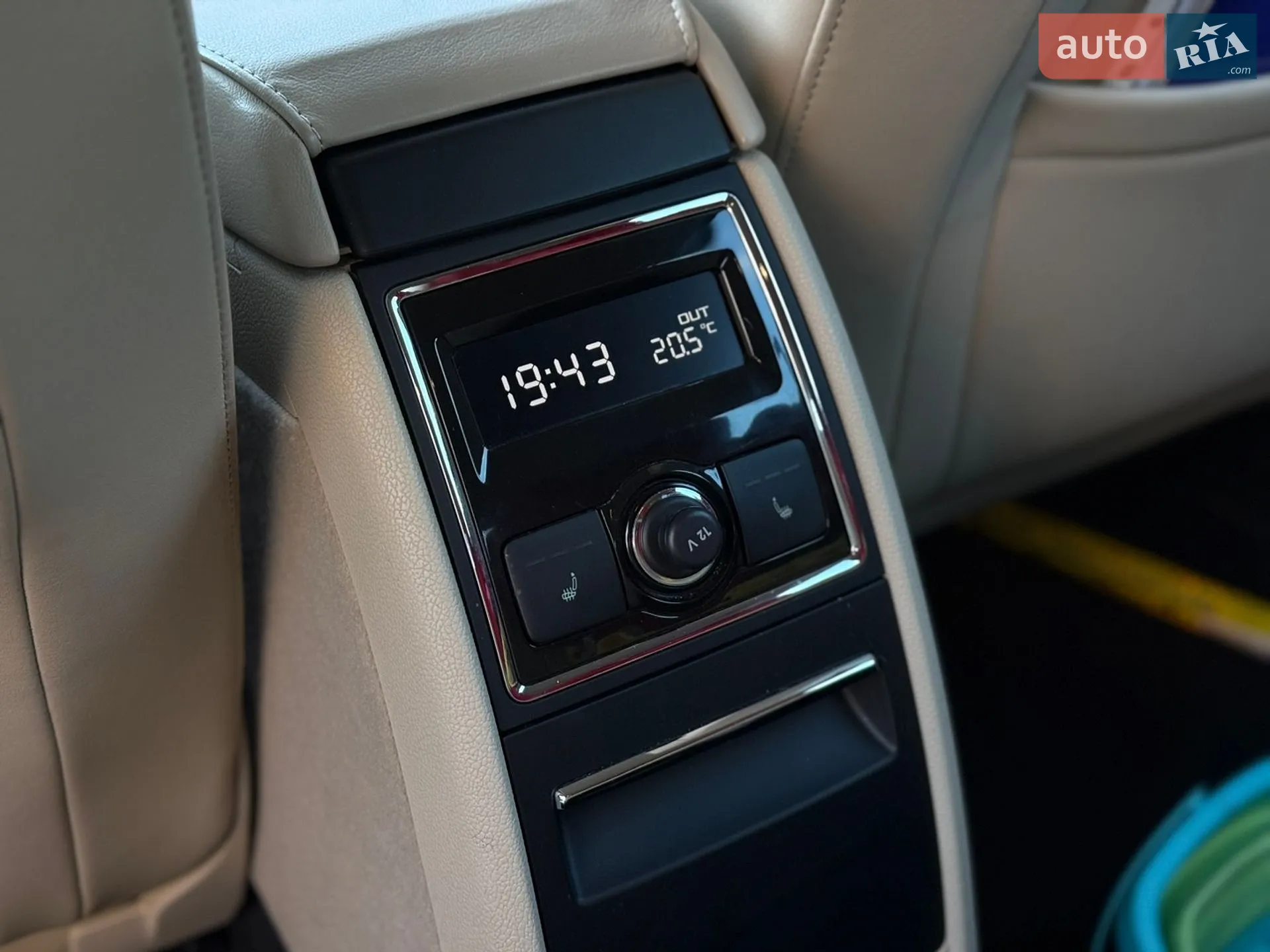 2012 Skoda Superb - мініатюра 22